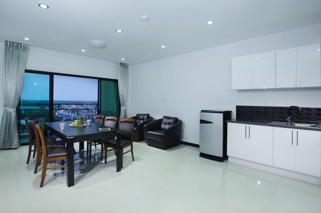 Coco View Hotel Samut Songkhram Номер фото
