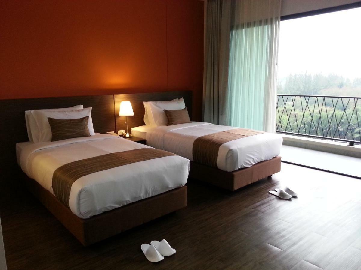 Coco View Hotel Samut Songkhram Экстерьер фото