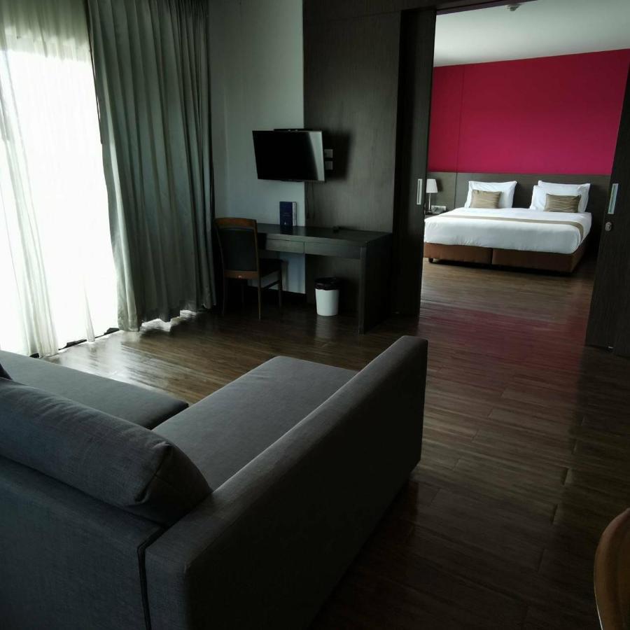 Coco View Hotel Samut Songkhram Экстерьер фото
